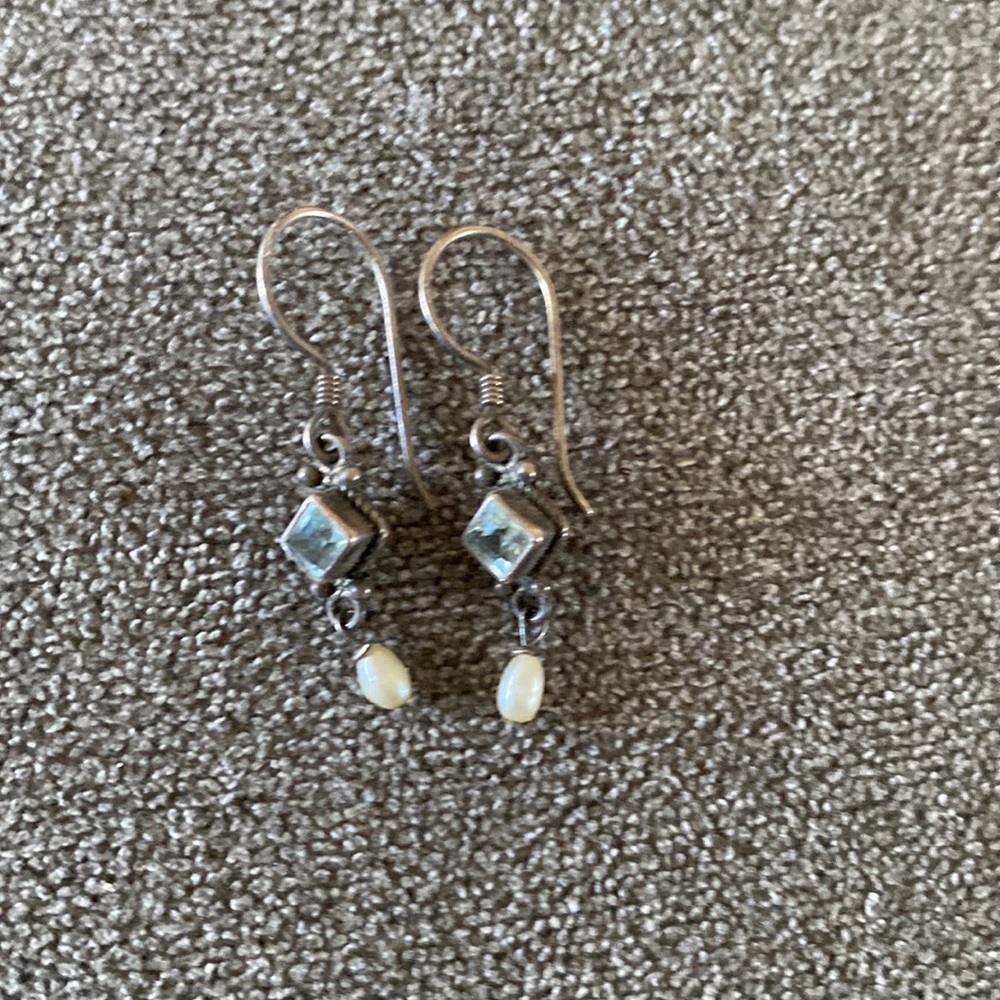 Blue and pearl earrings
